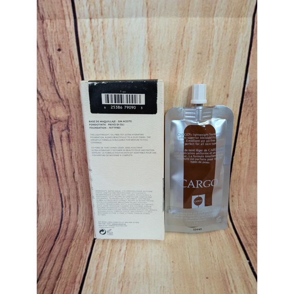 Cargo Cosmetics Liquid Foundation Oil Free F-90 1.35oz 40ml